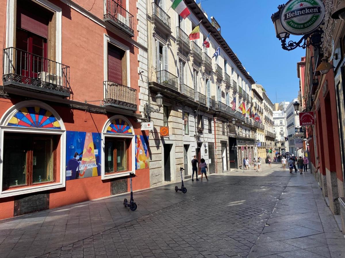 Apartamento Atico En Puerta Del Sol Madrid Exterior photo