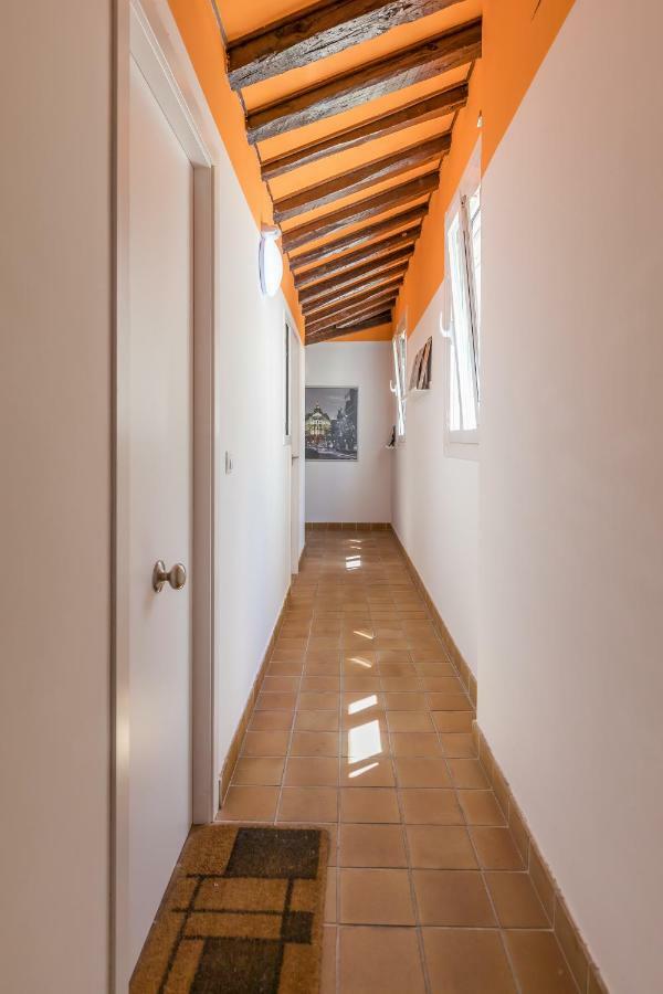 Apartamento Atico En Puerta Del Sol Madrid Exterior photo